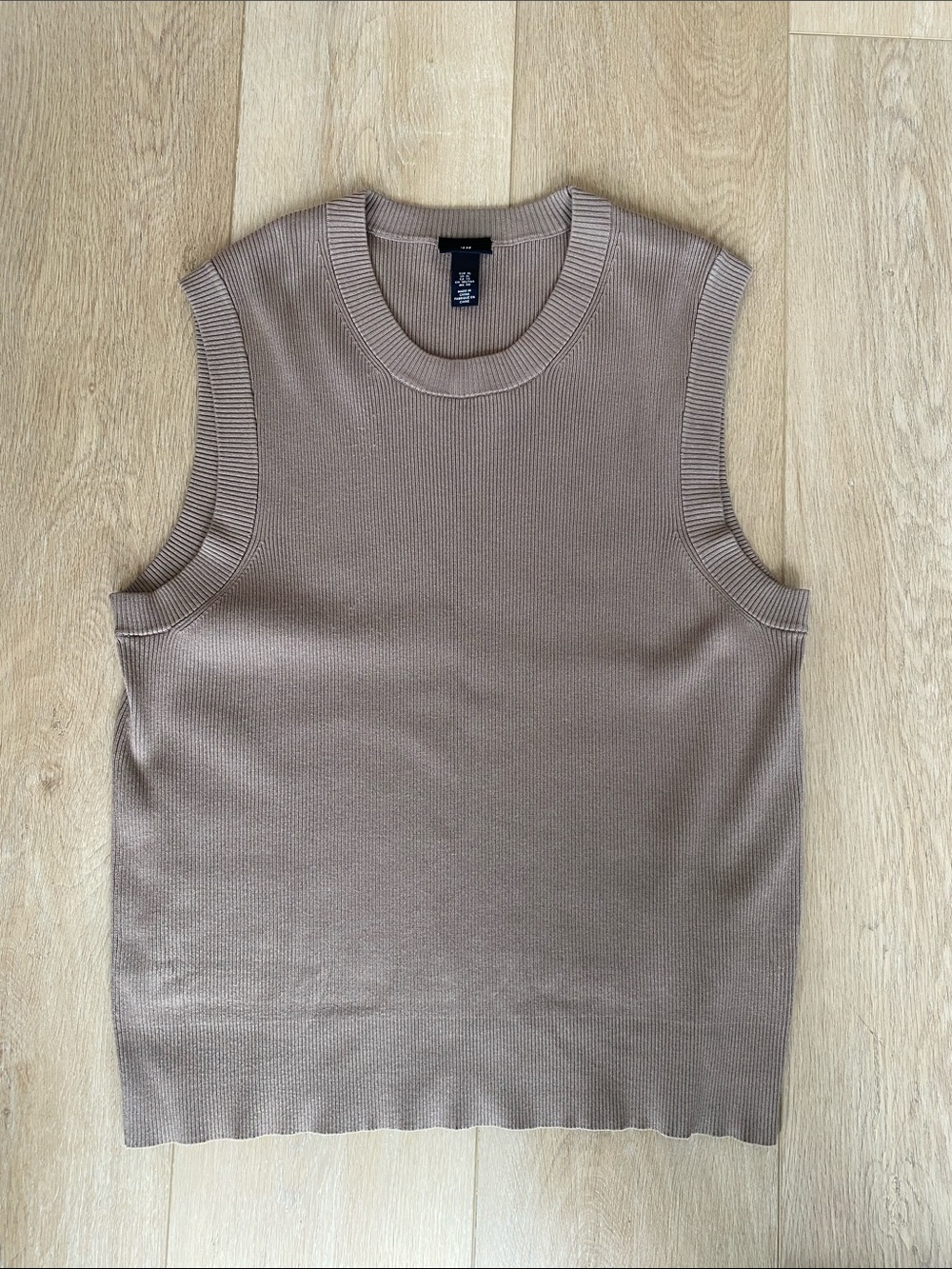 H&M Men's Sleeveless Crewneck Knit Vest - Brown